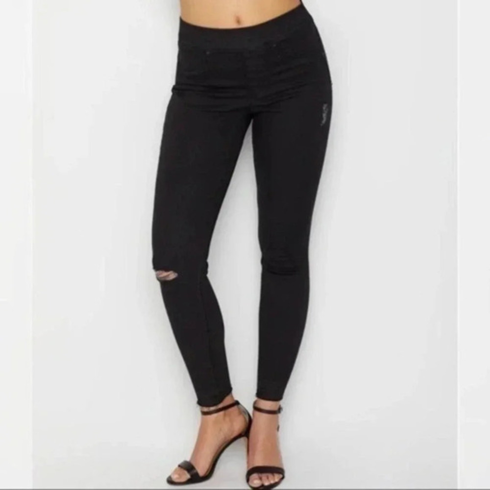 SPANX Distressed Black Leggings NWOT B572